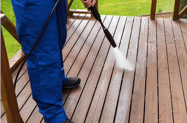 deck cleaning mount pleasant